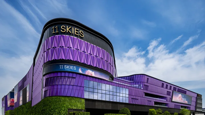 11 SKIES