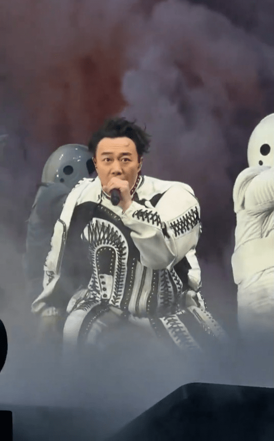 陳奕迅Eason FEAR and DREAMS 最終幕