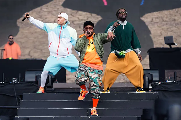 黑眼豆豆演唱會 Dcard 熱門討論｜粉絲心得與門票攻略