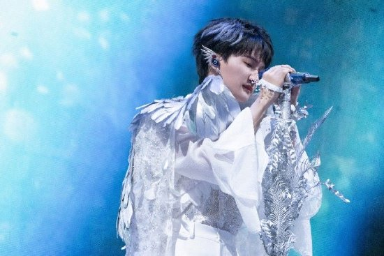 周深2025杭州演唱會全攻略｜奧體中心場次、售票資訊、歌單預測、交通指南