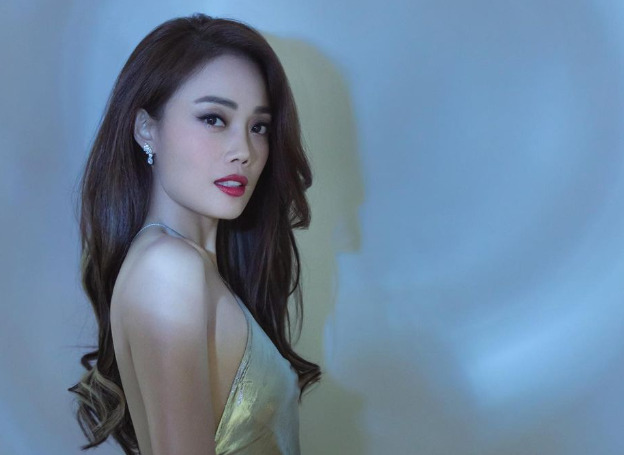 回顧2005：容祖兒《Reflection》個唱嘅驕傲與經典｜22首Medley成傳奇