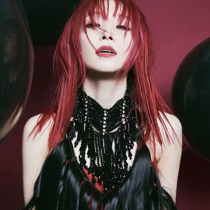 織部里沙的專輯｜15年音樂旅程全收錄！從《Letters to U》到《LACE UP》完整回顧